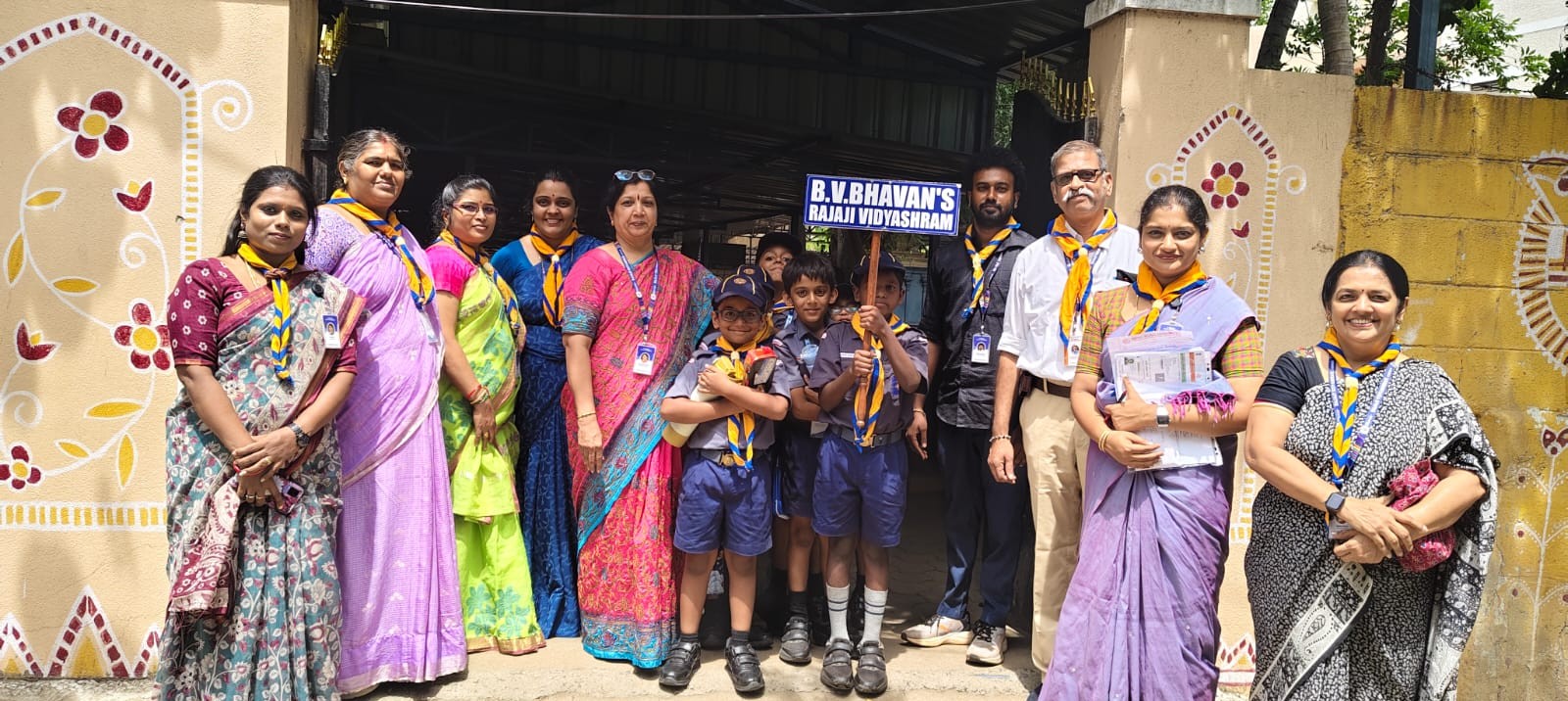 Cubs & Bulbuls Students to Post Office